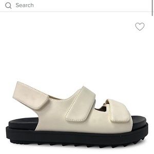 Design Lab chunky cream sandals